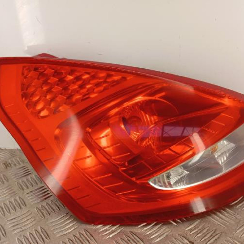 Feu arriere principal gauche (feux) FORD FIESTA 6