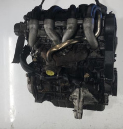 Moteur PEUGEOT 206 Photo n°1