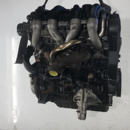 Moteur PEUGEOT 206 Photo n°1