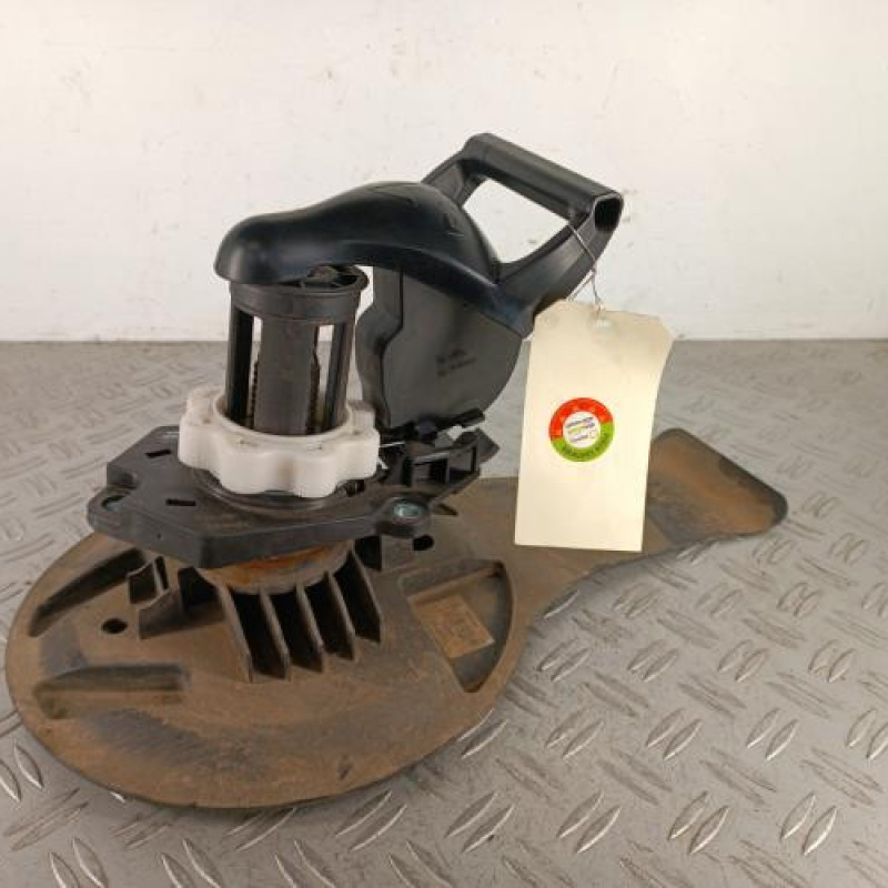 Treuil de roue de secours RENAULT CLIO 3