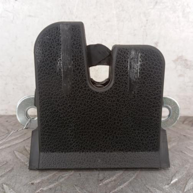 Serrure de hayon VOLKSWAGEN POLO 5 Serrure de hayon VOLKSWAGEN POLO 5