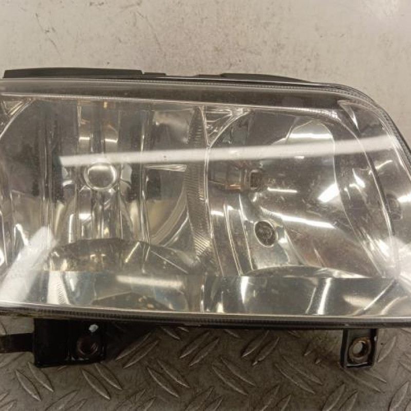 Optique avant principal droit (feux)(phare) VOLKSWAGEN POLO 3