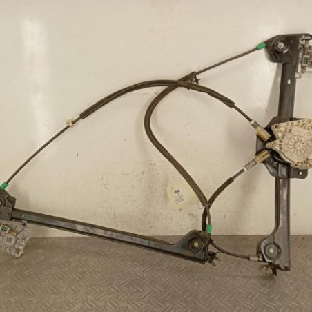 Leve vitre electrique avant gauche PEUGEOT 206 Photo n°1