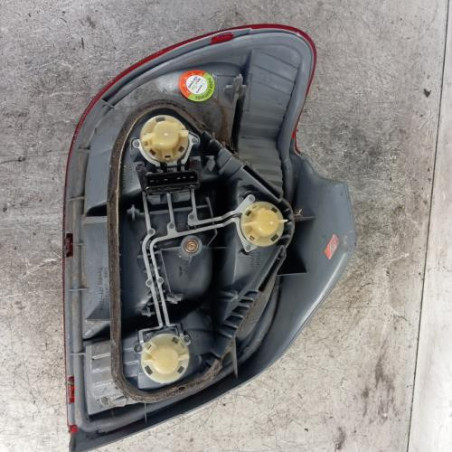 Feu arriere principal droit (feux) TOYOTA YARIS 1