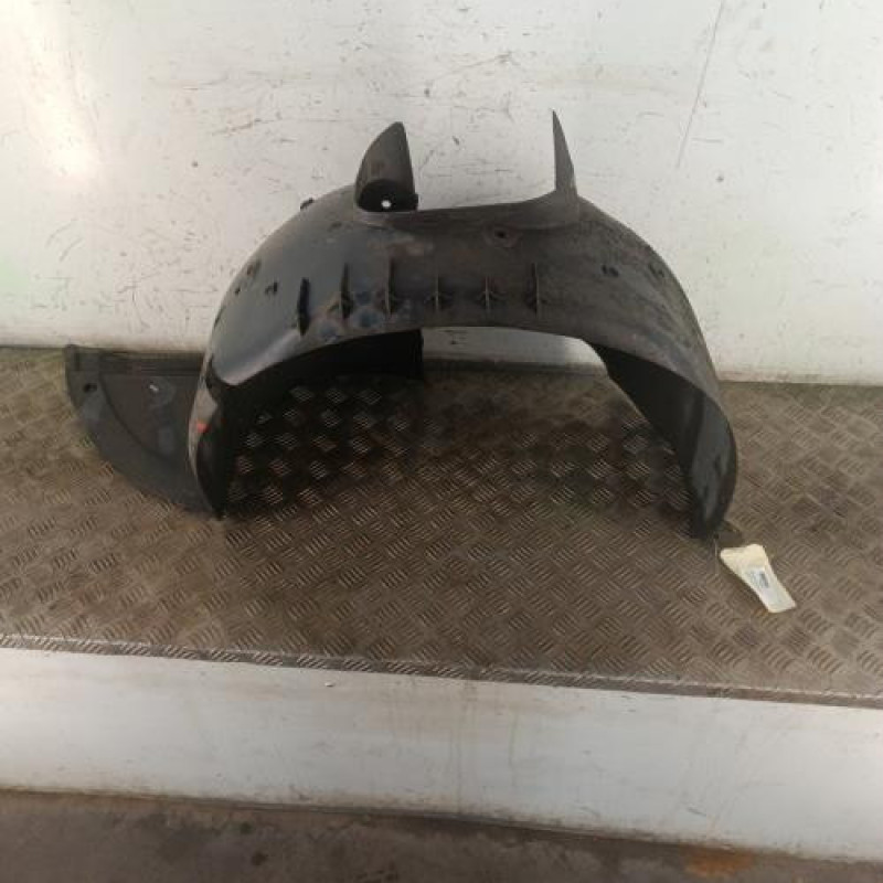 Pare boue avant gauche PEUGEOT 307 Pare boue avant gauche PEUGEOT 307