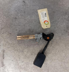 Attache ceinture avant gauche CITROEN SAXO Photo n°1