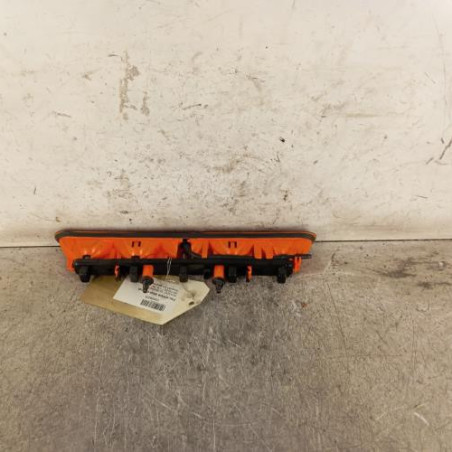 Feu arriere stop central PEUGEOT 206