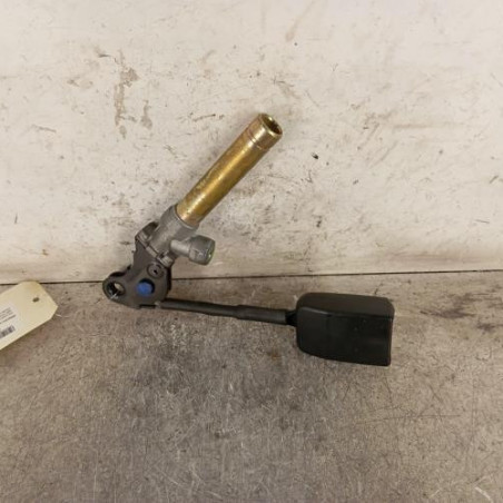 Attache ceinture avant droit PEUGEOT 306 Photo n°1