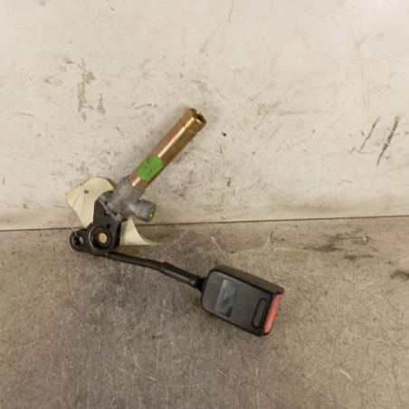 Attache ceinture avant gauche PEUGEOT 306