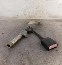 Attache ceinture avant droit PEUGEOT 306