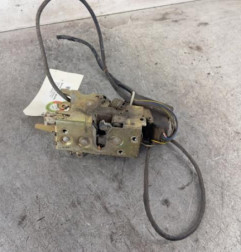 Serrure avant gauche MERCEDES VITO 638
