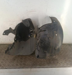 Pare boue avant droit RENAULT SCENIC 2 Photo n°1