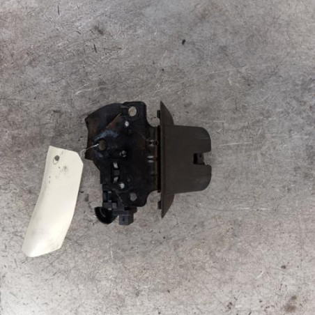 Serrure de hayon AUDI A4 2