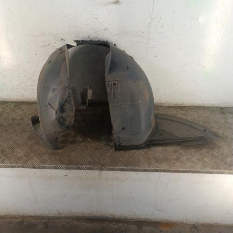 Pare boue avant gauche PEUGEOT 307 Pare boue avant gauche PEUGEOT 307