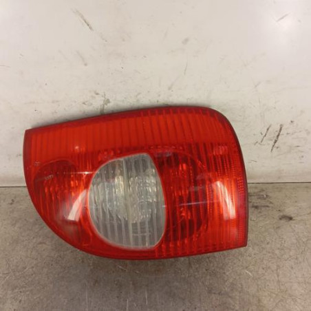 Feu arriere principal droit (feux) CITROEN XSARA PICASSO Photo n°1