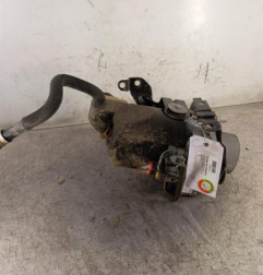 Pompe de direction RENAULT LAGUNA 3 Photo n°1