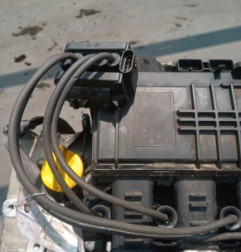 Moteur RENAULT CLIO 2 Photo n°8