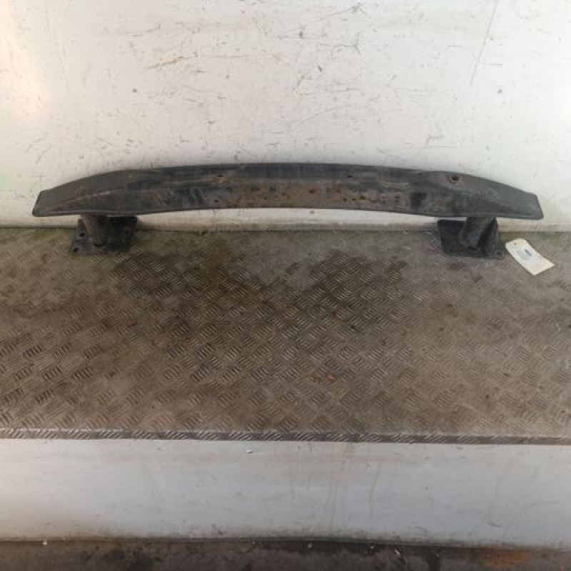 Renfort pare choc arriere (traverse) RENAULT VEL SATIS
