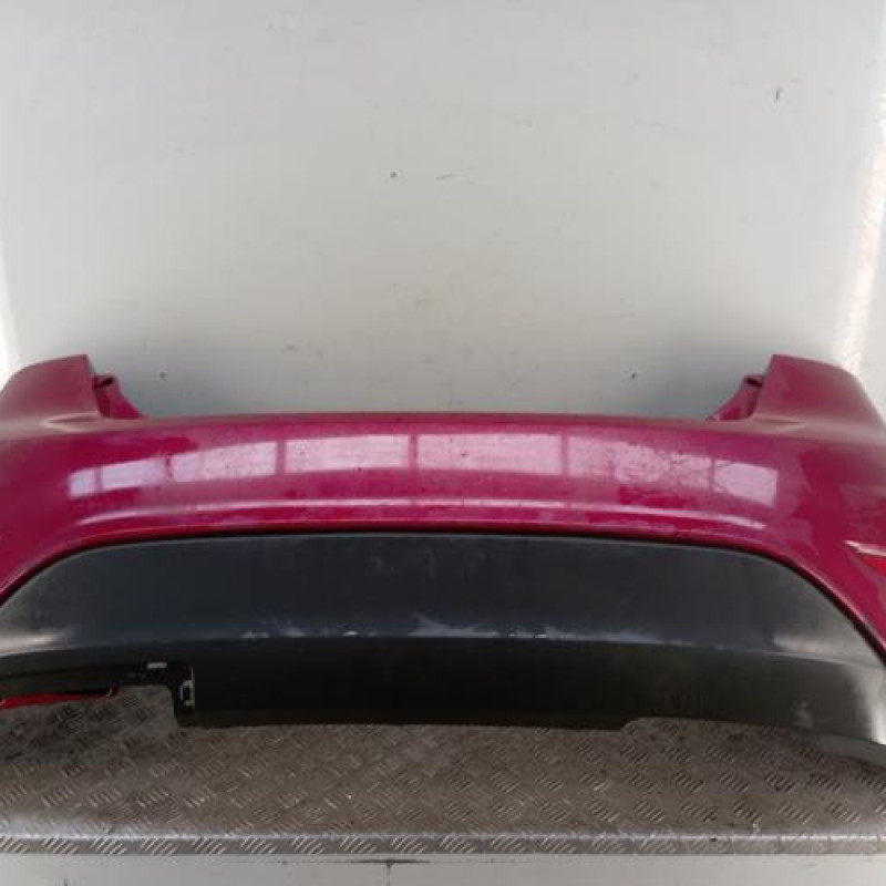 Pare choc arriere FORD FIESTA 6