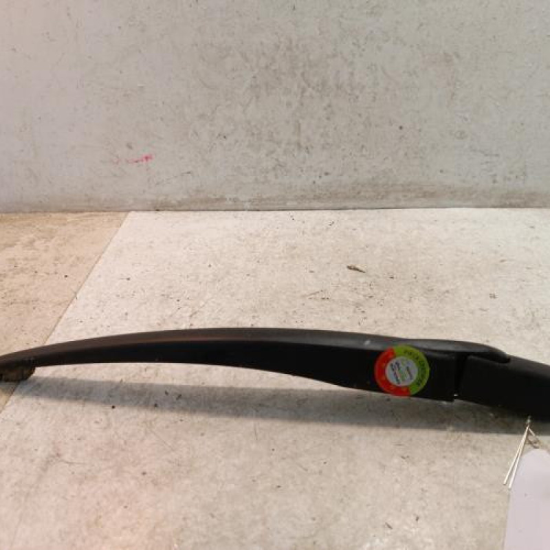 Bras essuie glace arriere RENAULT SCENIC 1 Bras essuie glace arriere RENAULT SCENIC 1