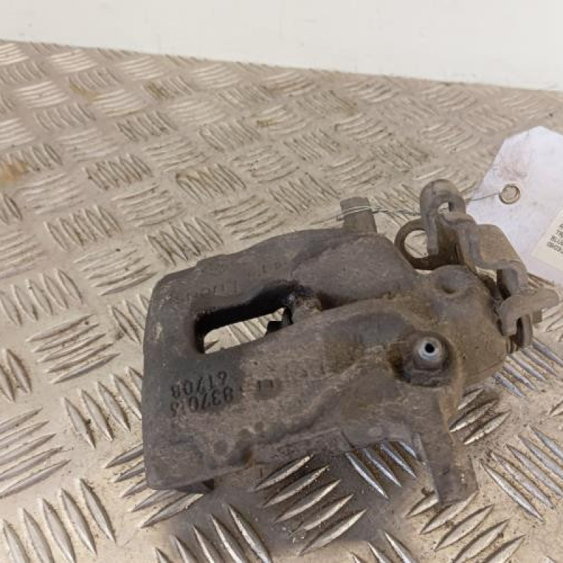 Etrier arriere droit (freinage) RENAULT TRAFIC 3 MOYEN