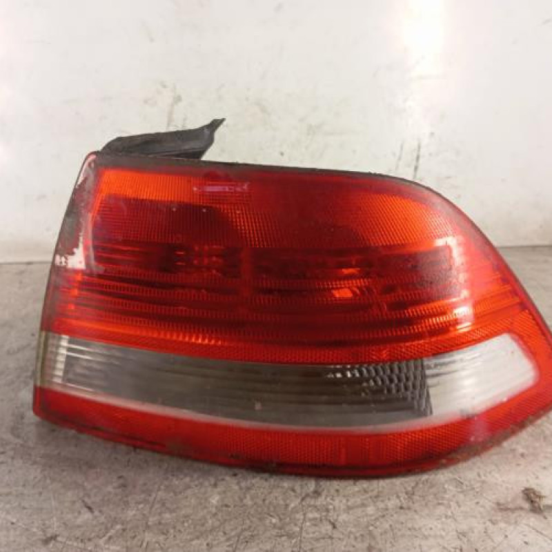 Feu arriere principal droit (feux) SAAB 9.3 2 Feu arriere principal droit (feux) SAAB 9.3 2