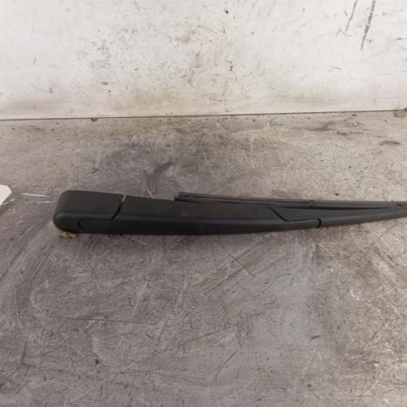 Bras essuie glace arriere PEUGEOT 308 2 Bras essuie glace arriere PEUGEOT 308 2