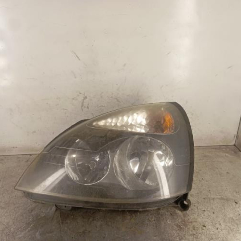 Optique avant principal gauche (feux)(phare) RENAULT CLIO 2