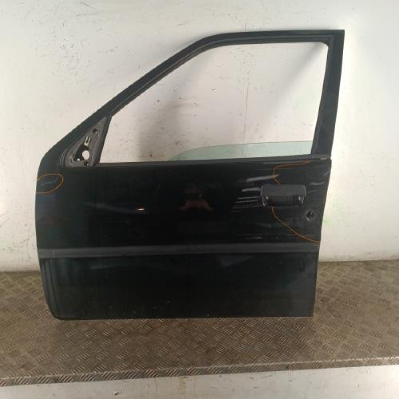 Porte avant gauche PEUGEOT 106