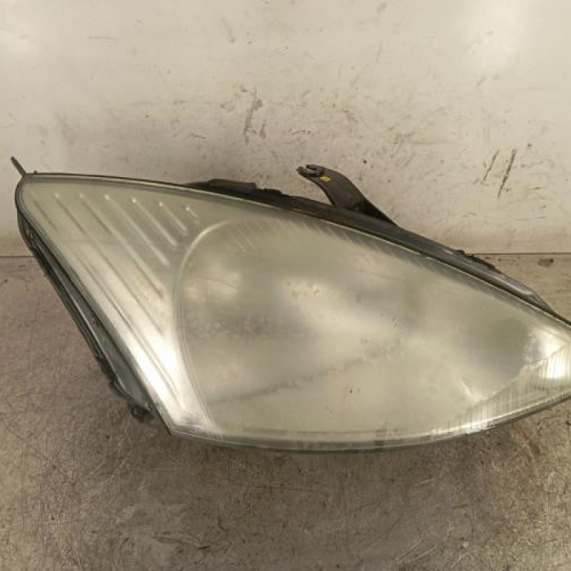 Optique avant principal droit (feux)(phare) FORD FOCUS 1