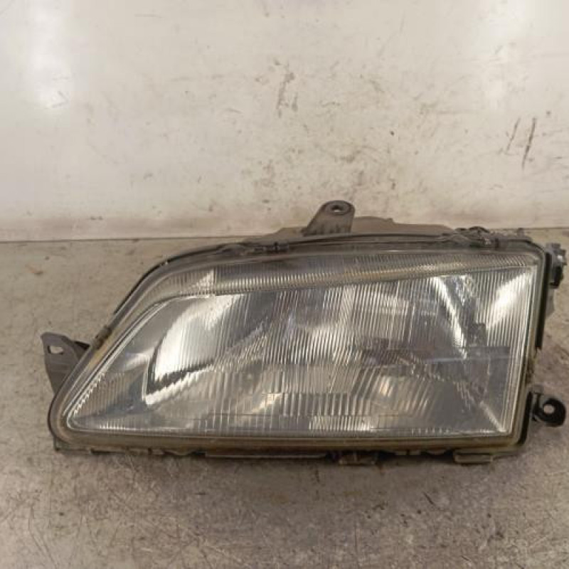 Optique avant principal gauche (feux)(phare) PEUGEOT 306
