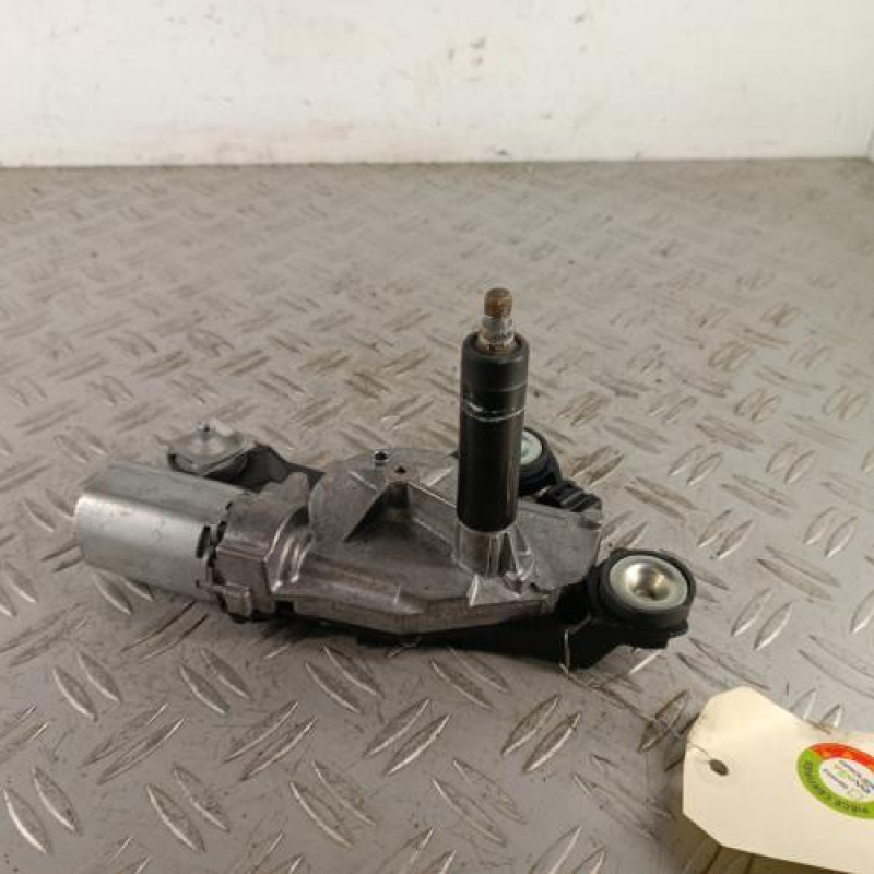 Moteur essuie glace arriere FORD FOCUS 3 Moteur essuie glace arriere FORD FOCUS 3