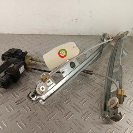 Leve vitre electrique avant gauche RENAULT MEGANE 2 Photo n°1