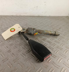 Attache ceinture avant droit RENAULT KANGOO 2