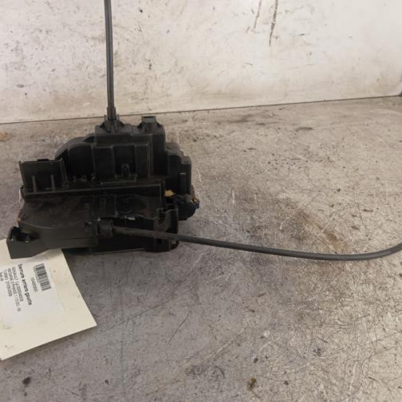 Serrure arriere gauche RENAULT MEGANE 3 Serrure arriere gauche RENAULT MEGANE 3