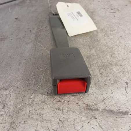 Attache ceinture avant droit TOYOTA YARIS 1