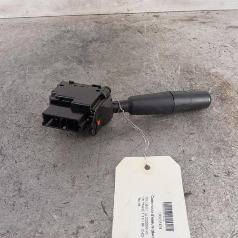 Commodo d'essuie glaces PEUGEOT 106 Commodo d'essuie glaces PEUGEOT 106