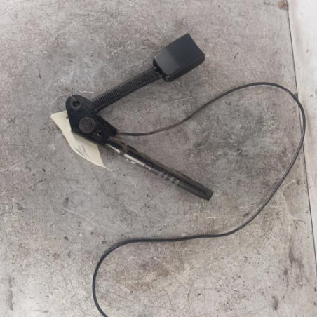 Attache ceinture avant gauche FORD FOCUS 1 Photo n°1