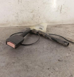 Attache ceinture avant gauche FORD FOCUS 1