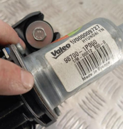 Moteur essuie glace arriere KIA VENGA Photo n°3