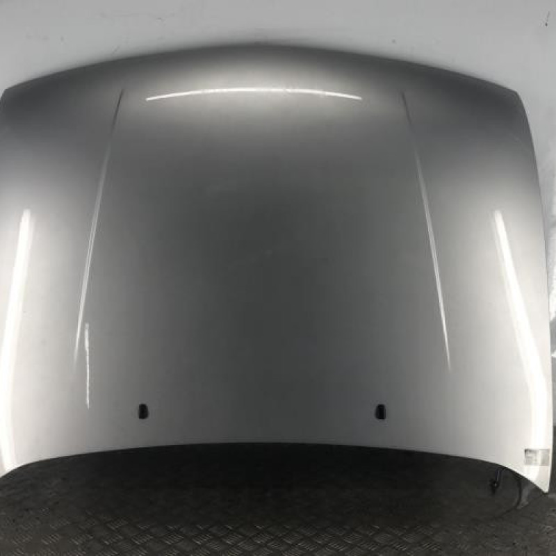 Capot FORD FIESTA 4 Capot FORD FIESTA 4