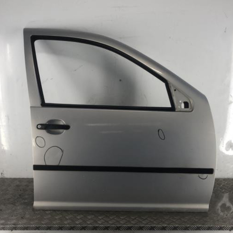 Porte avant droit VOLKSWAGEN GOLF 4 Porte avant droit VOLKSWAGEN GOLF 4
