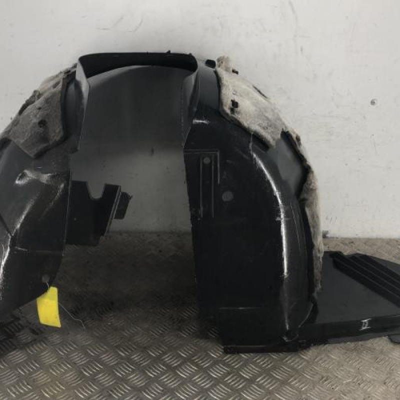 Pare boue avant gauche PEUGEOT 307 Pare boue avant gauche PEUGEOT 307