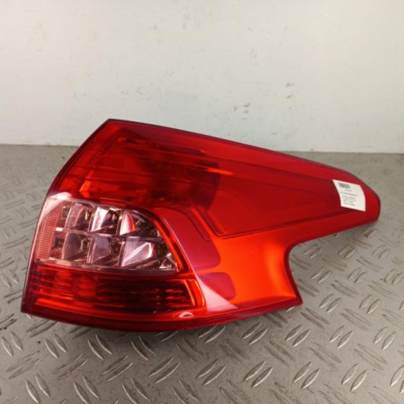 Feu arriere principal droit (feux) CITROEN C5 2 Feu arriere principal droit (feux) CITROEN C5 2