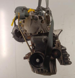 Moteur RENAULT CLIO 2 Photo n°1
