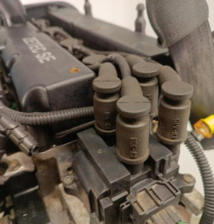 Moteur FORD FIESTA 5 Photo n°7