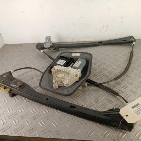 Leve vitre electrique avant gauche VOLKSWAGEN JETTA 3 Photo n°1
