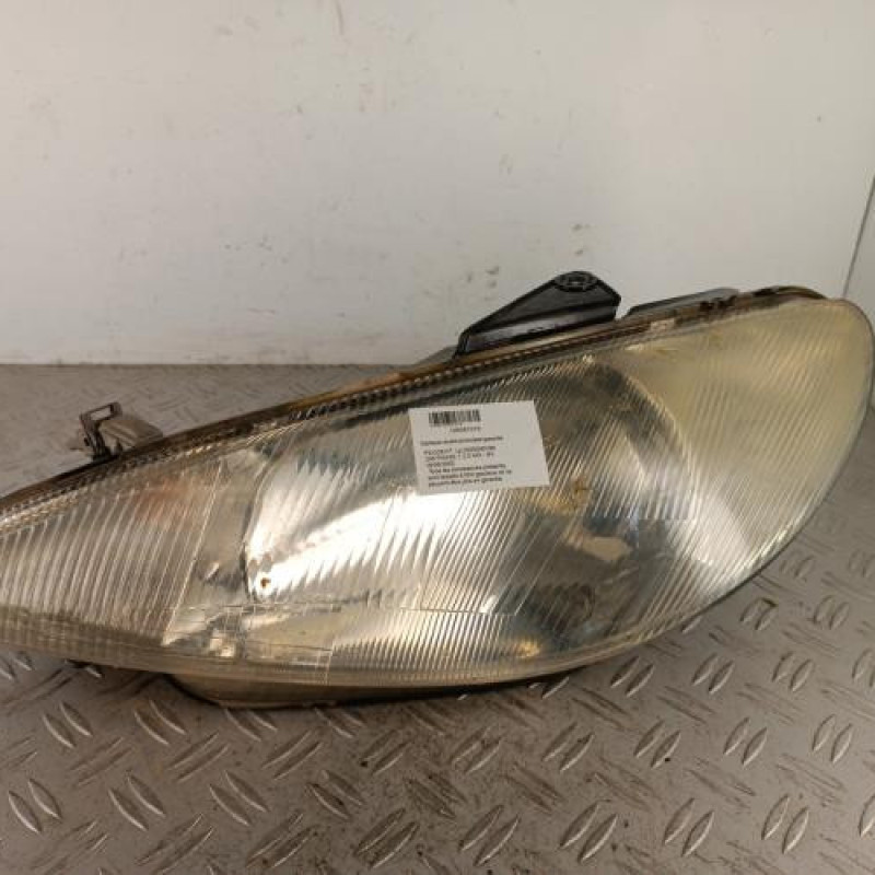 Optique avant principal gauche (feux)(phare) PEUGEOT 206