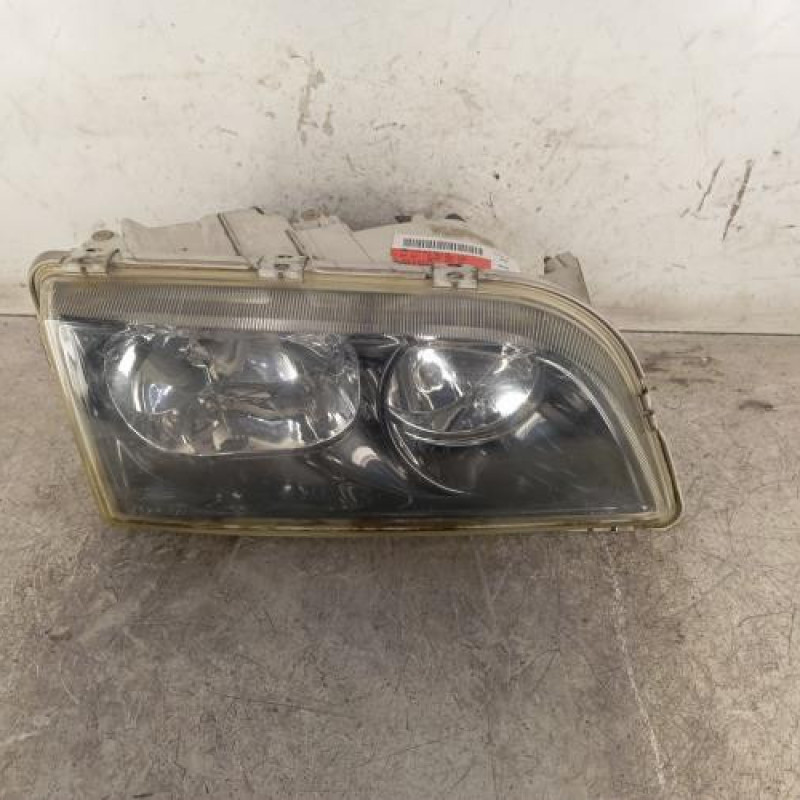 Optique avant principal droit (feux)(phare) VOLVO S 40 1