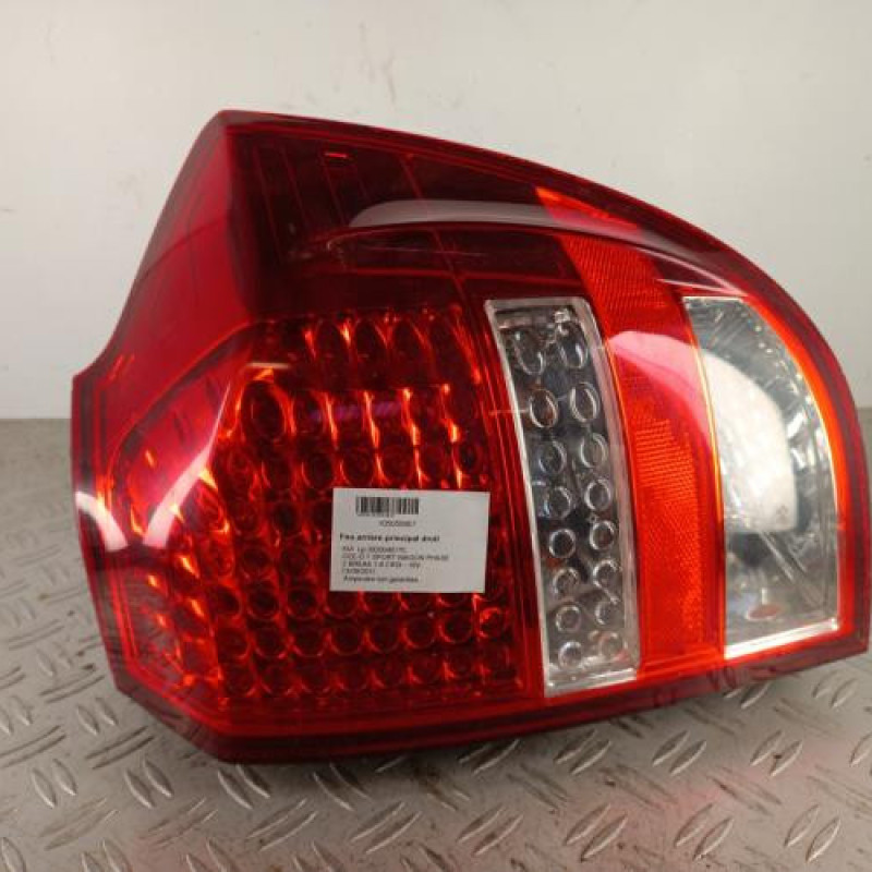 Feu arriere principal droit (feux) KIA CEE-D 1 SPORT WAGON